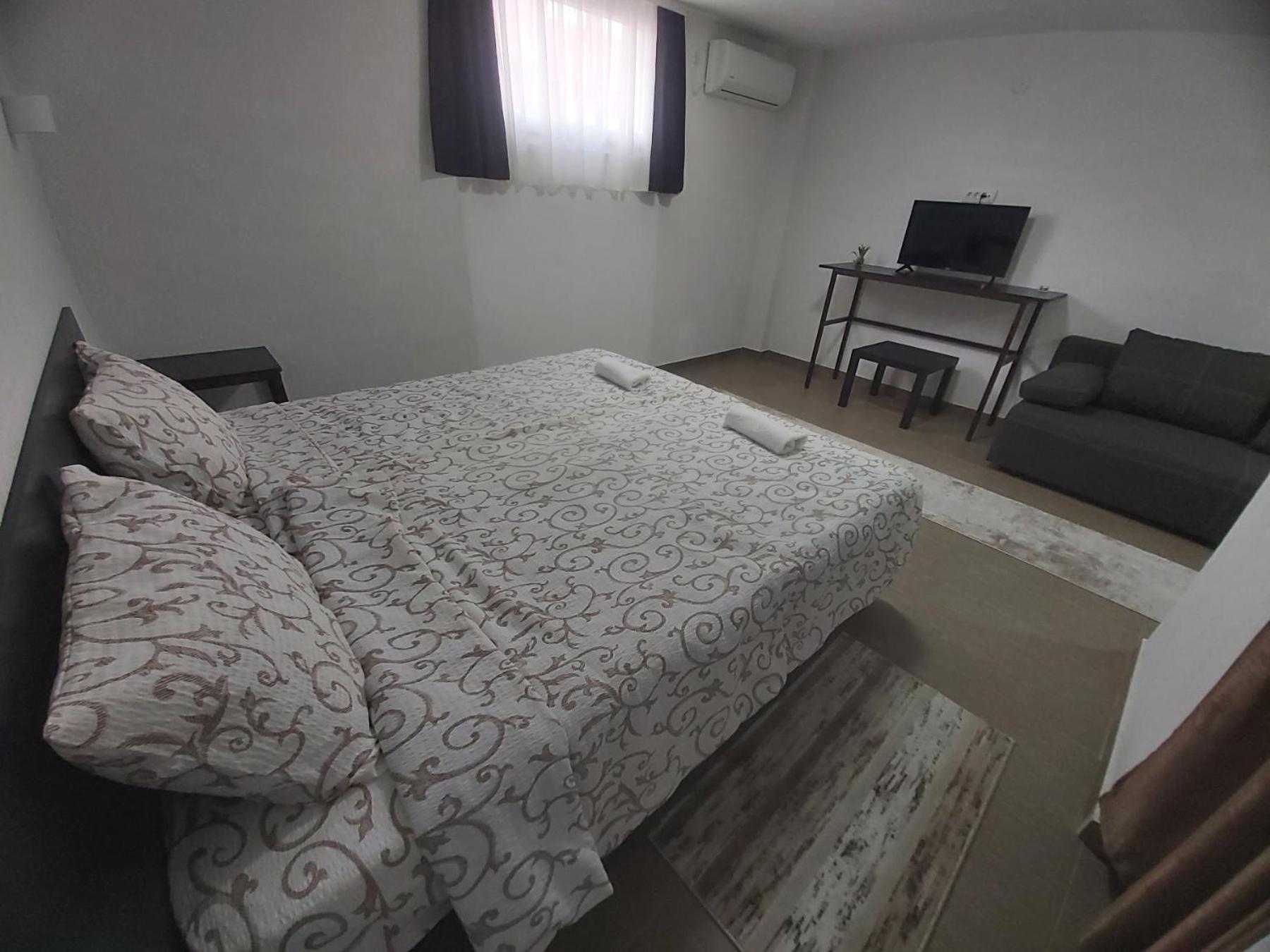 Vila Kruna Belgrado Esterno foto