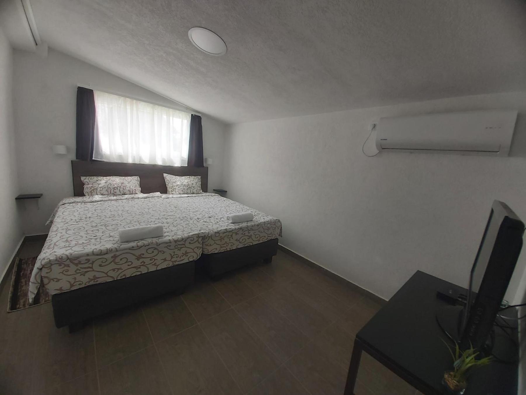 Vila Kruna Belgrado Esterno foto